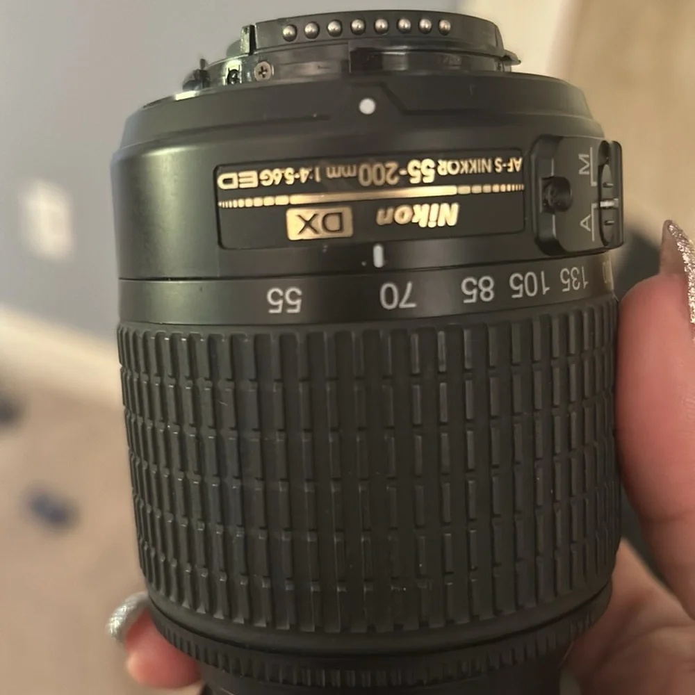 This is a D40x with 3 great lens
